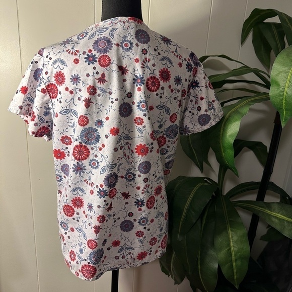 Absolute Floral Scrub Top, Women’s Size Small - Picture 3 of 10